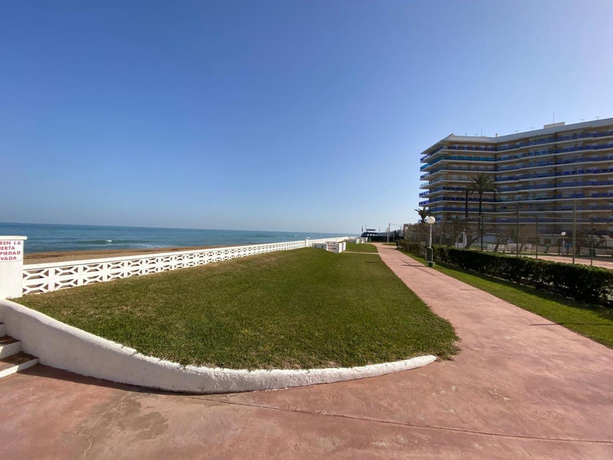 Atico En Primerisima Linea De Playa!!! Denia Exteriör bild